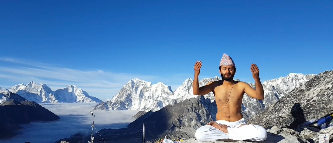 Everest View yoga trek